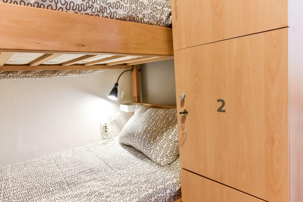 Get Inn Skopje Hostel ภายนอก รูปภาพ