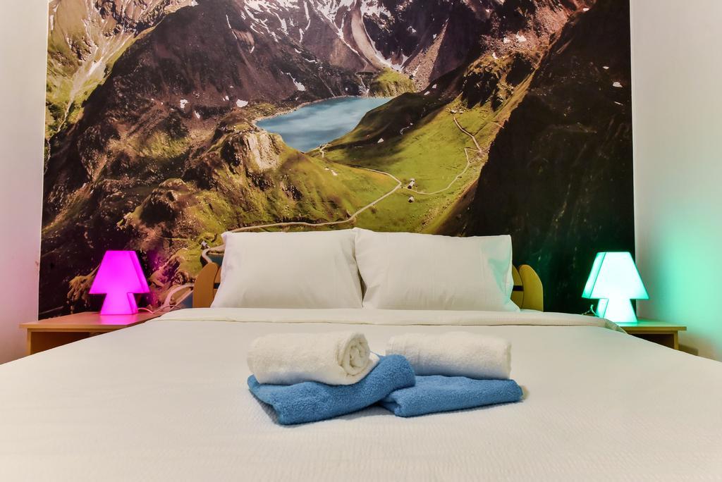 Get Inn Skopje Hostel ภายนอก รูปภาพ